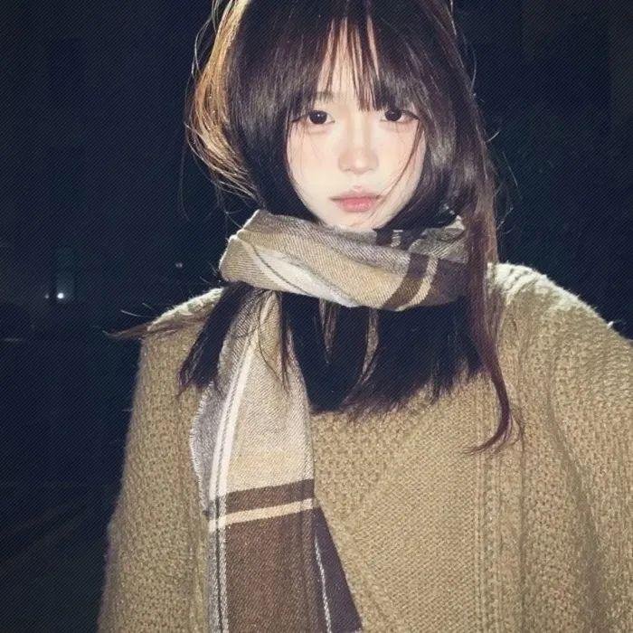 画里真真